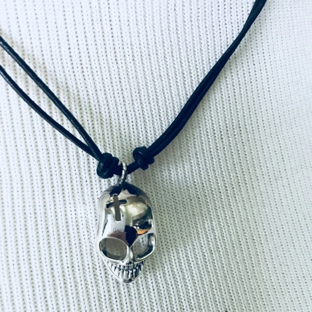 Sterling‎ silver Halloween skull cross necklace